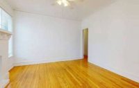 $800 -2br - Two-bedroom Apartment with Small Yard $800 -Milwaukee-3of3