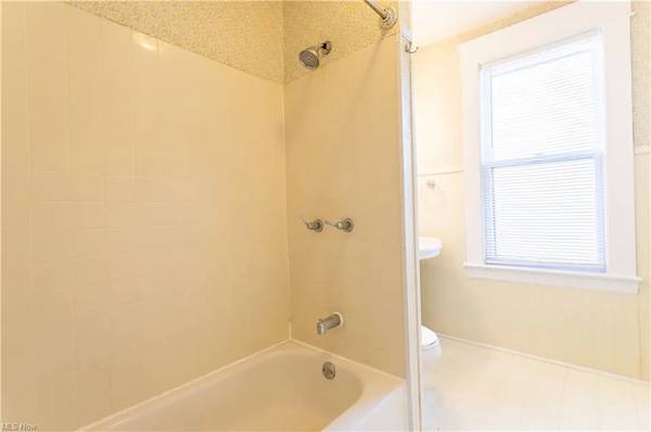 3br - Rent to own in Parkersburg-3of4