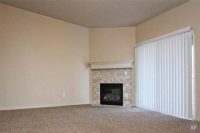 $1,251 -2br - 1233ft2 - You'll Fall In LOVE With The View- Convenient Location-Rent Today-Casper-3of4