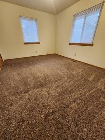 $1,950 - 3br - 1200ft2 - City of Brookfield 3 Bedroom Town Home -Brookfield Rd and North-3of4