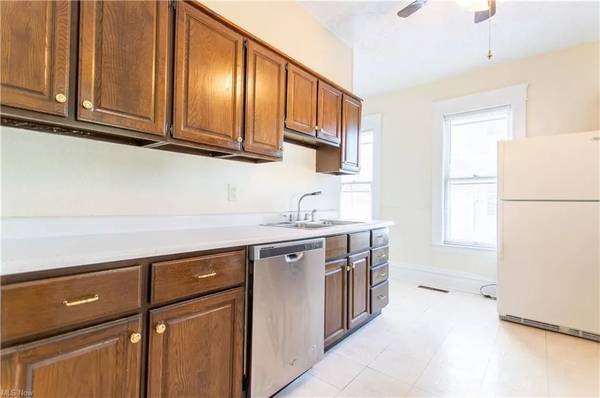 3br - Rent to own in Parkersburg-2of4